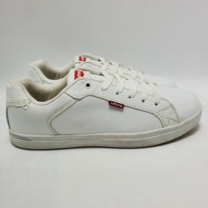 Levis White Leather Classic Low Top Sneakers Size 7